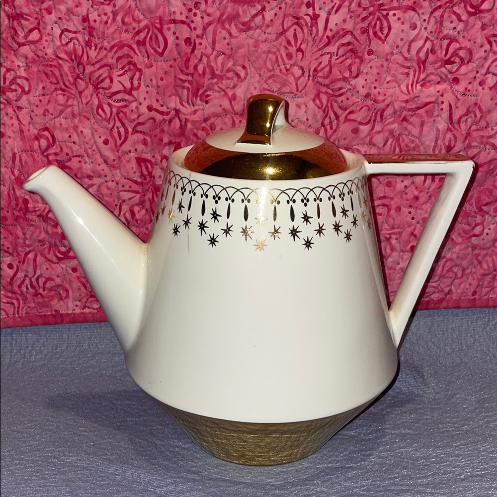 Hall China USA Flare Ware GOLD Atomic Stars Large Coffee TEA POT